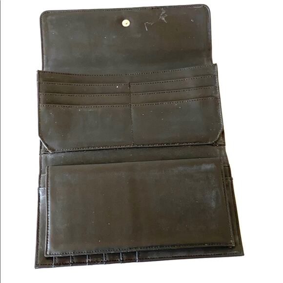 Esprit Women's Black Leather Tri Fold Organizer Envelope Clutch Wallet - Picture 6 of 10